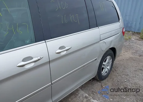 2005 Honda Odyssey Ex-L from USA, damaged, VIN 5FNRL38705B095895